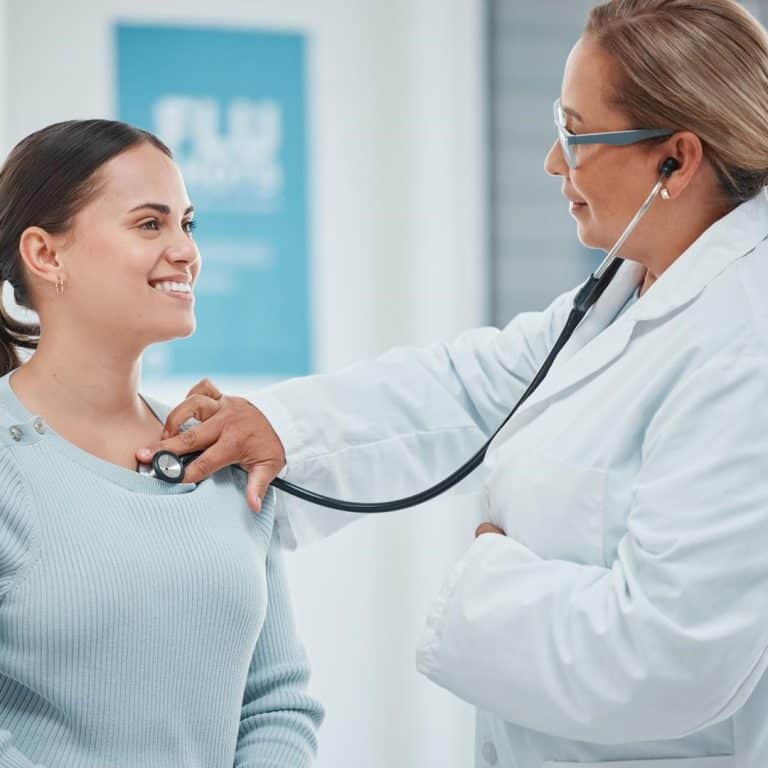 shot-of-a-doctor-examining-a-patient-with-a-stetho-2022-09-30-21-50-32-utc_c shot-of-a-doctor-examining-a-patient-with-a-stetho-2022-09-30-21-50-32-utc_c